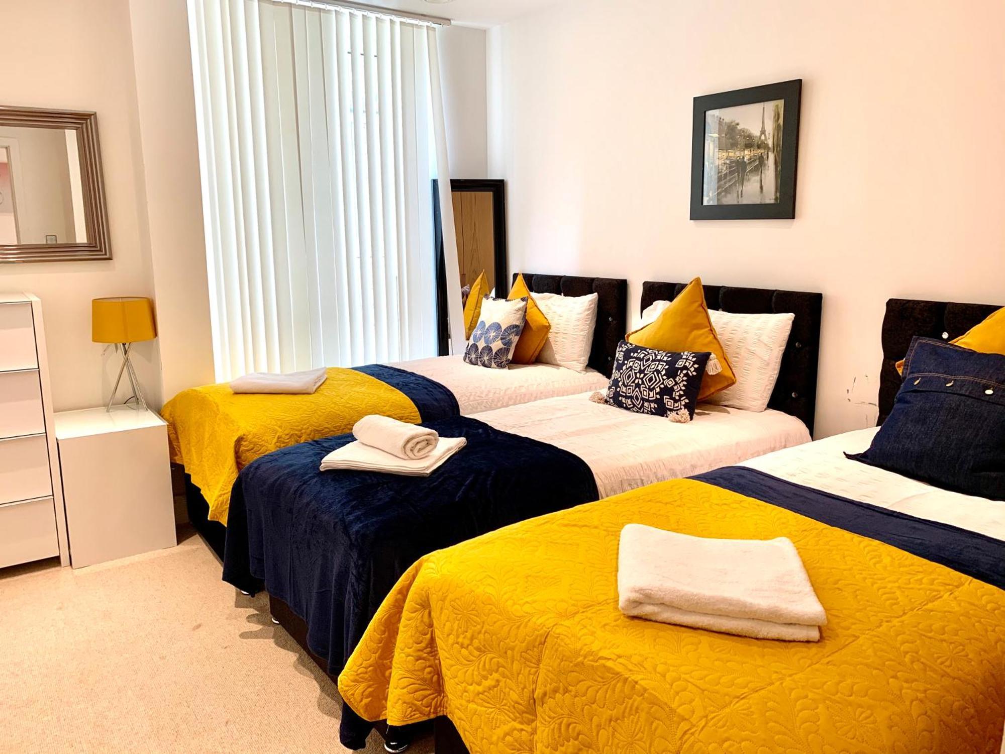 Modern London Excel 2 Bedrooms 2 Bathrooms, Parking, Kitchen, Lounge, Balcony Apartment Екстер'єр фото