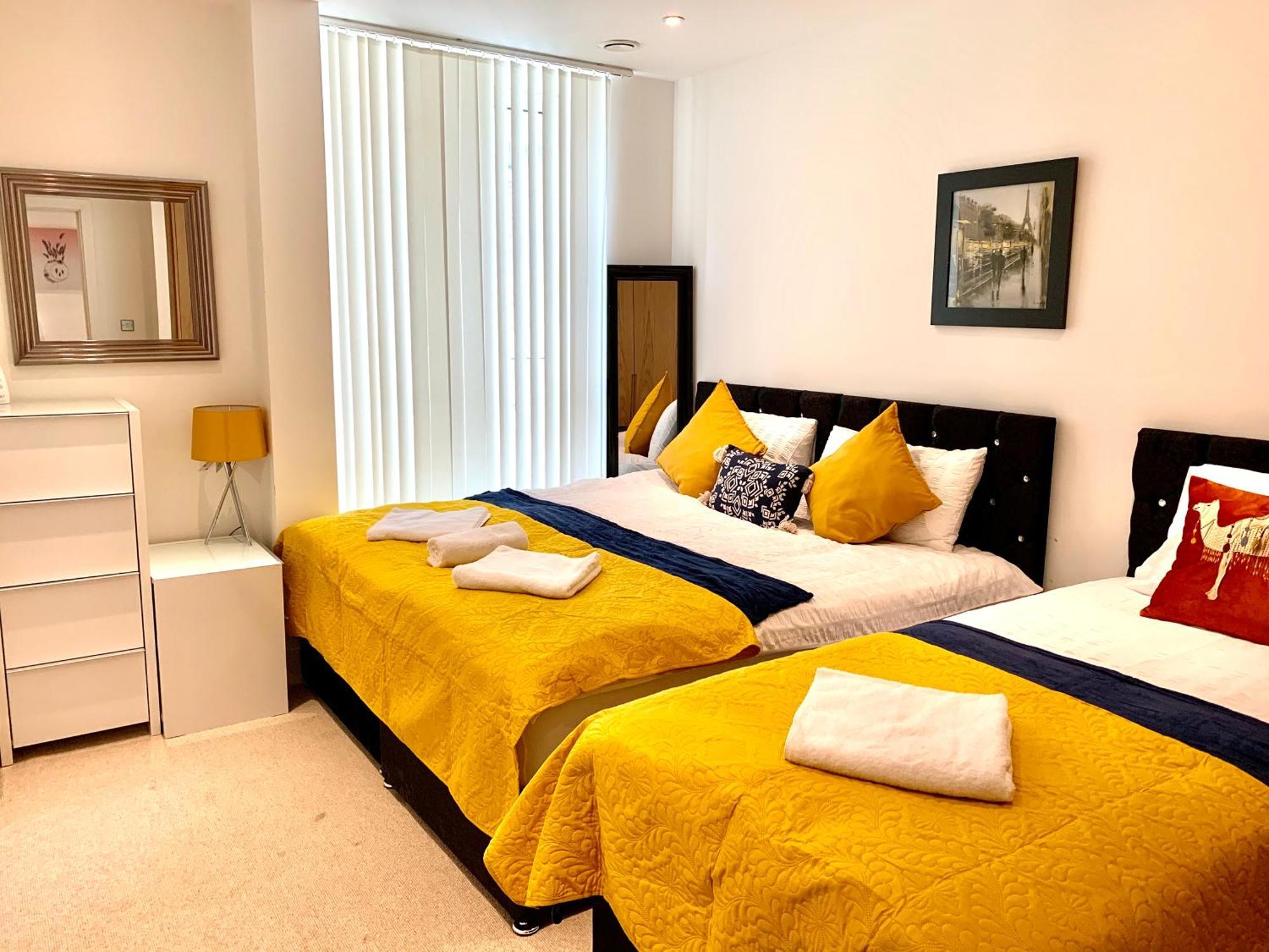 Modern London Excel 2 Bedrooms 2 Bathrooms, Parking, Kitchen, Lounge, Balcony Apartment Екстер'єр фото